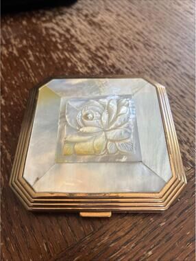 Vintage Mother Of Pearl Compact MirrorRose New Light Hollywood Glam 50s